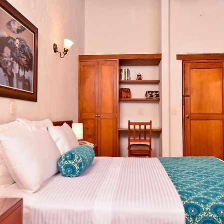 La Campana Hotel Boutique Медельин Экстерьер фото