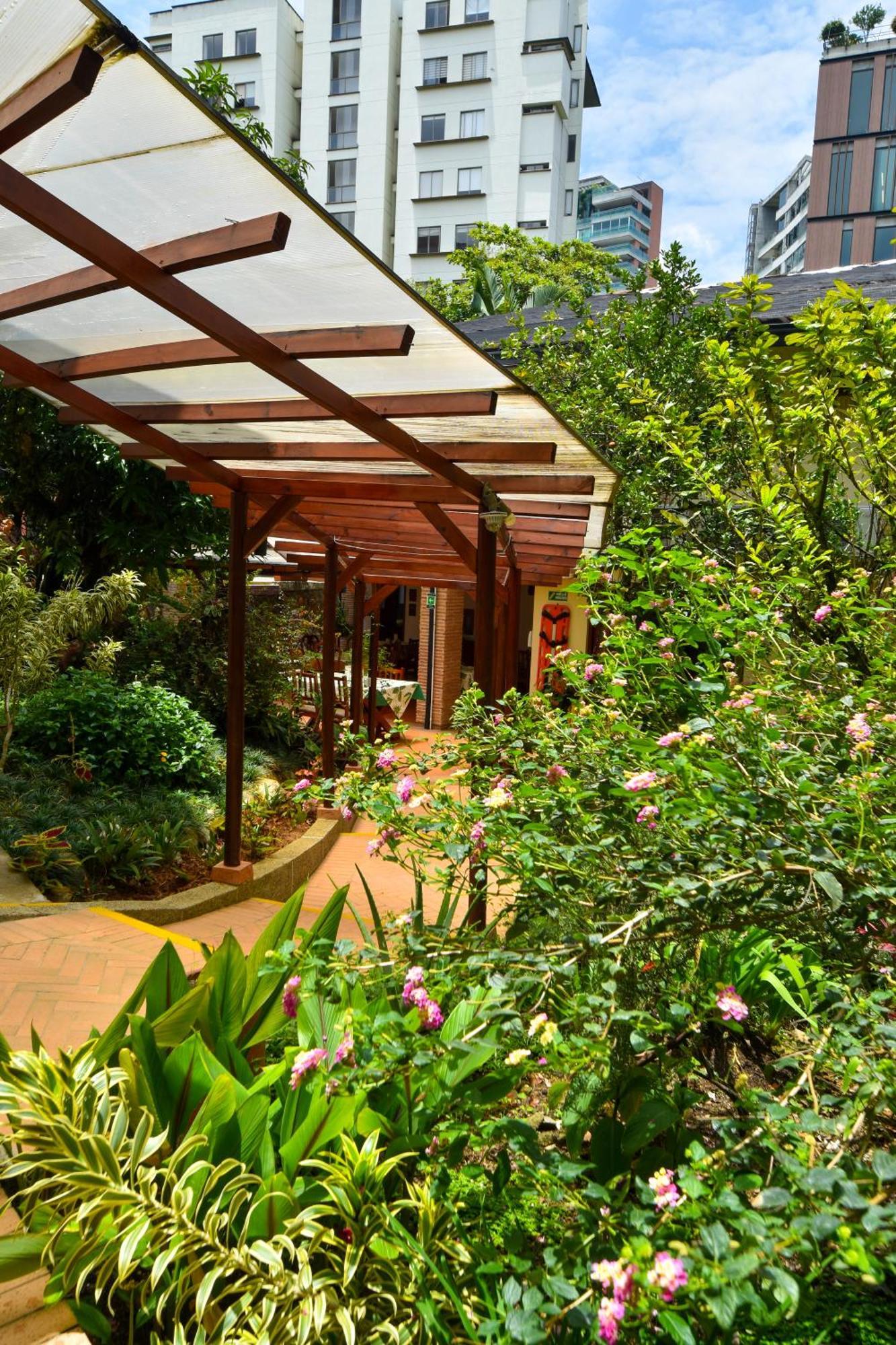 La Campana Hotel Boutique Медельин Экстерьер фото